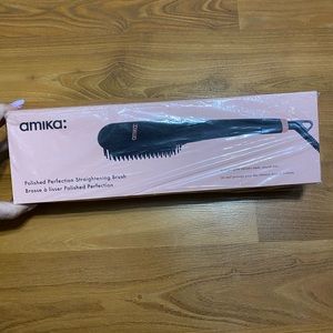 BRAND NEW AMIKA polished straightening brush